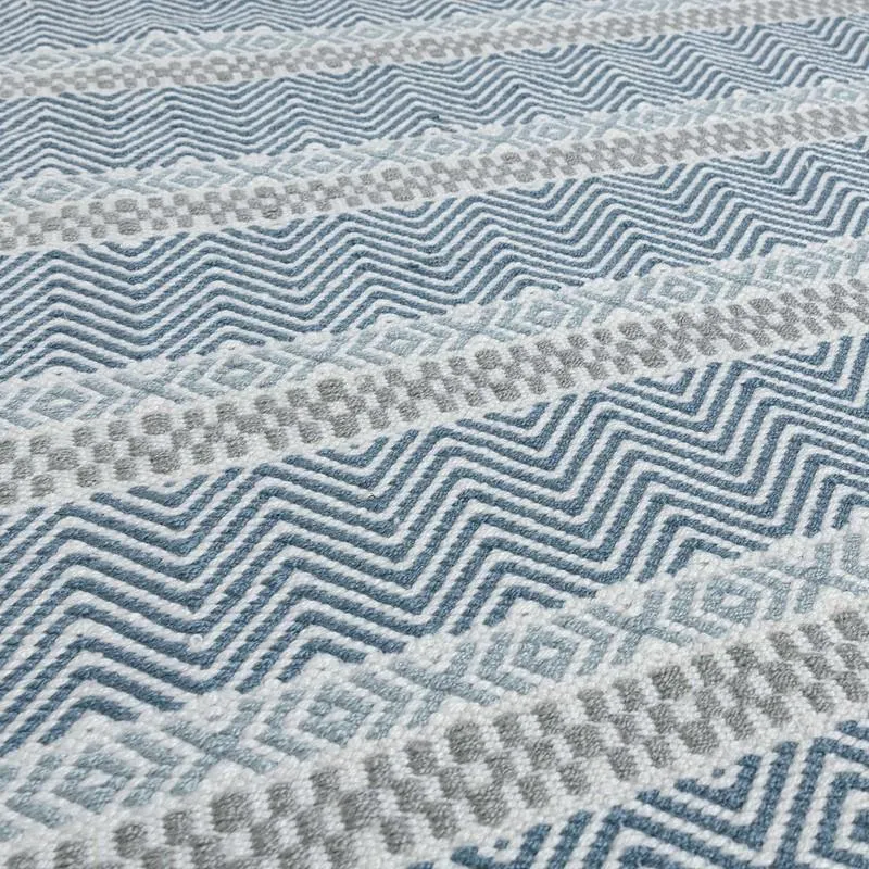 Boho Striped Patio Rug - Blue